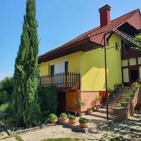 Appartamento In 33542 Balatonboglár